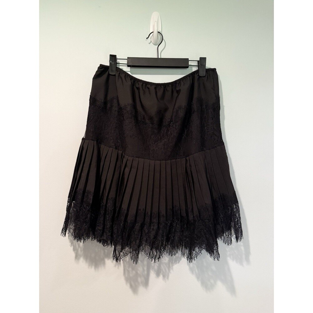 Lace Pleated Accordion Skirt Medium Lace Elastic Waist Whimsigoth Dark Romantic